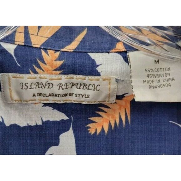 ISLAND REPUBLIC Men's Hawaiian Shirt Size L Leaf Print Cotton / Rayon Blend - Picture 3 of 6